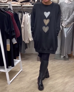 Elegant comfort with a charming heart print sweatshirt