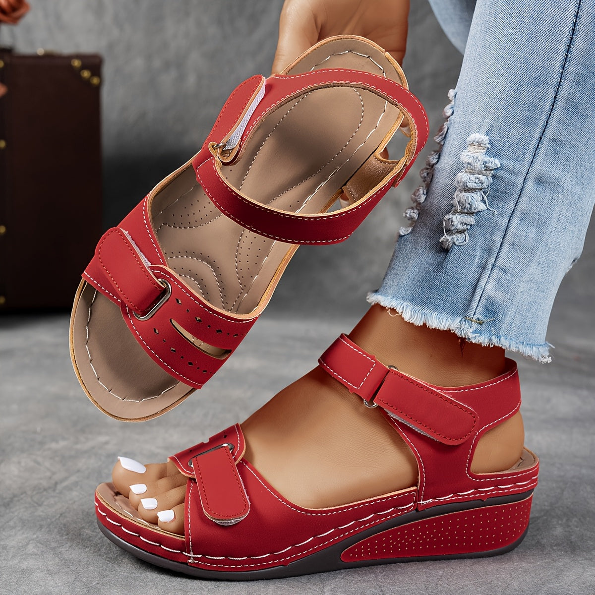 The Ariya Orthopedic Sandal