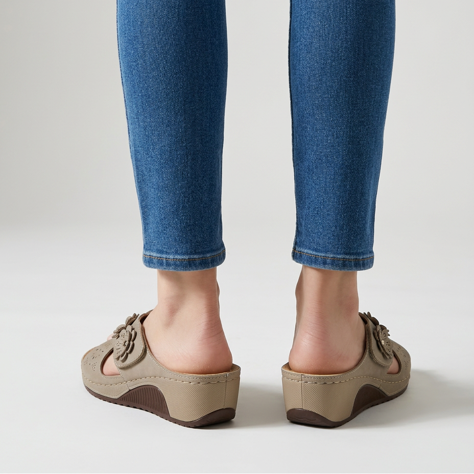 Elegant comfort sandals for effortless summer style