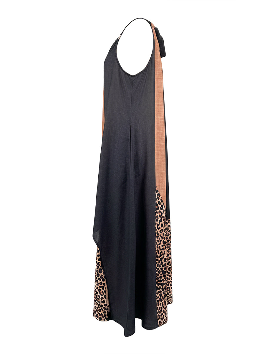 Elegant halter maxi dress with effortless style