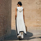 Elegant wide-leg outfit for effortless summer sophistication