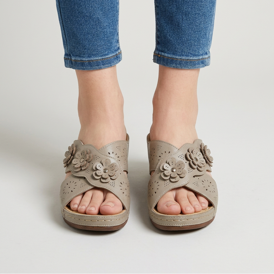 Elegant comfort sandals for effortless summer style