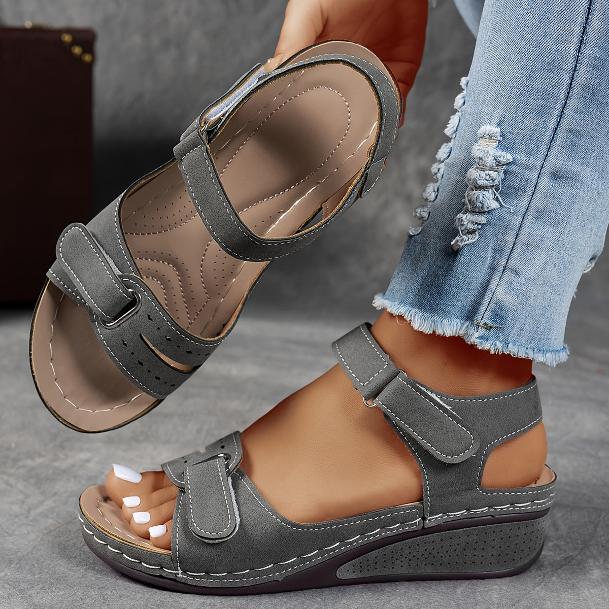 The Ariya Orthopedic Sandal
