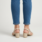 Elegant comfort sandals with a stylish heel