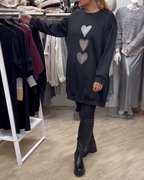 Elegant comfort with a charming heart print sweatshirt