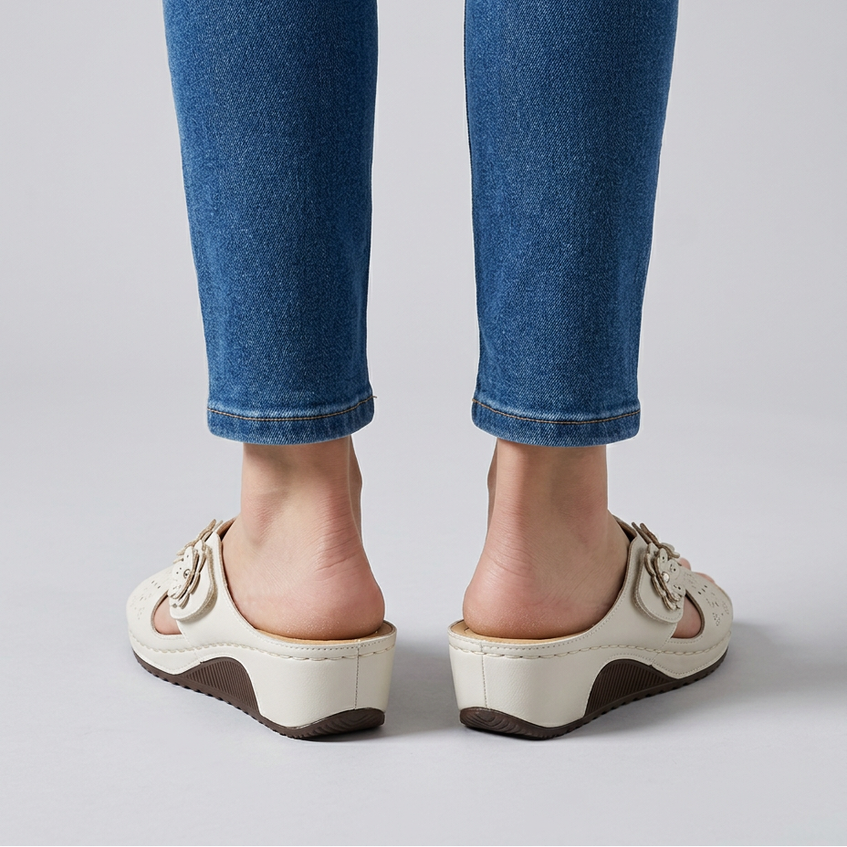 Elegant comfort sandals for effortless summer style
