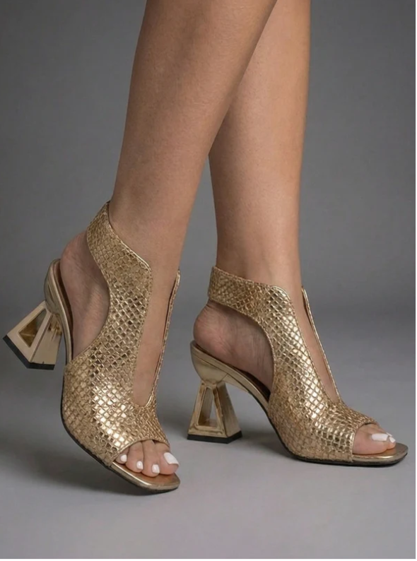 Elegant comfort with stylish woven sandals