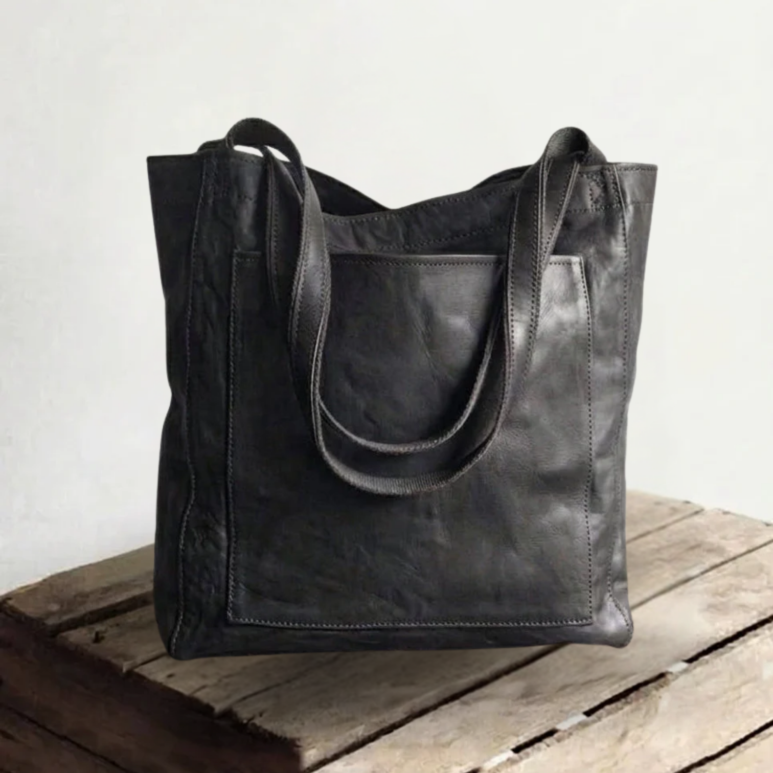 Lorena | Leather bag with compartments