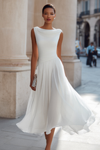 Elegant midi dress for effortless summer occasions