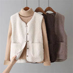 Elegant comfort for every occasion: classic cardigan