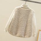 Elegant comfort for every occasion: classic cardigan