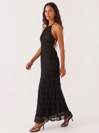 Elegant halter neck summer dress for effortless sophistication