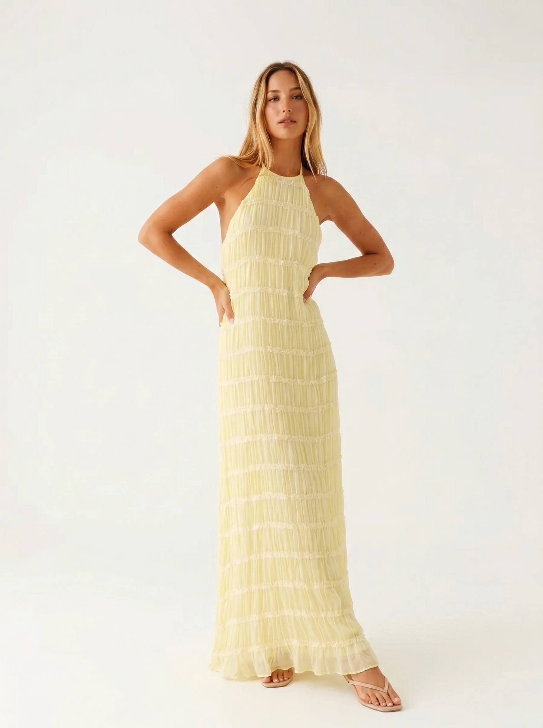 Elegant halter neck summer dress for effortless sophistication