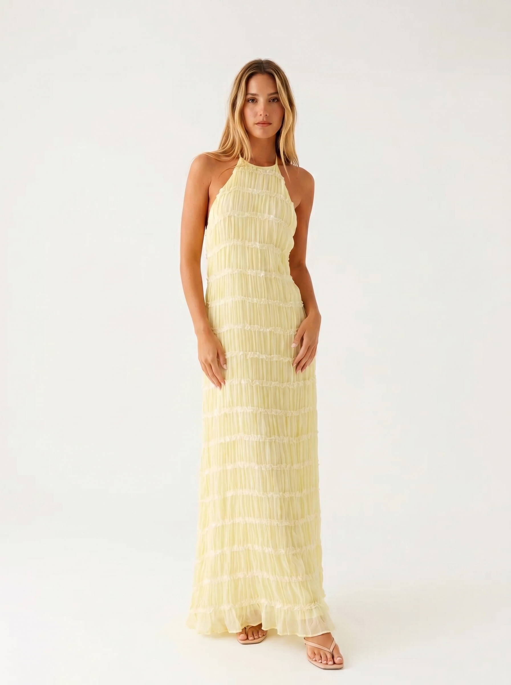 Elegant halter neck summer dress for effortless sophistication