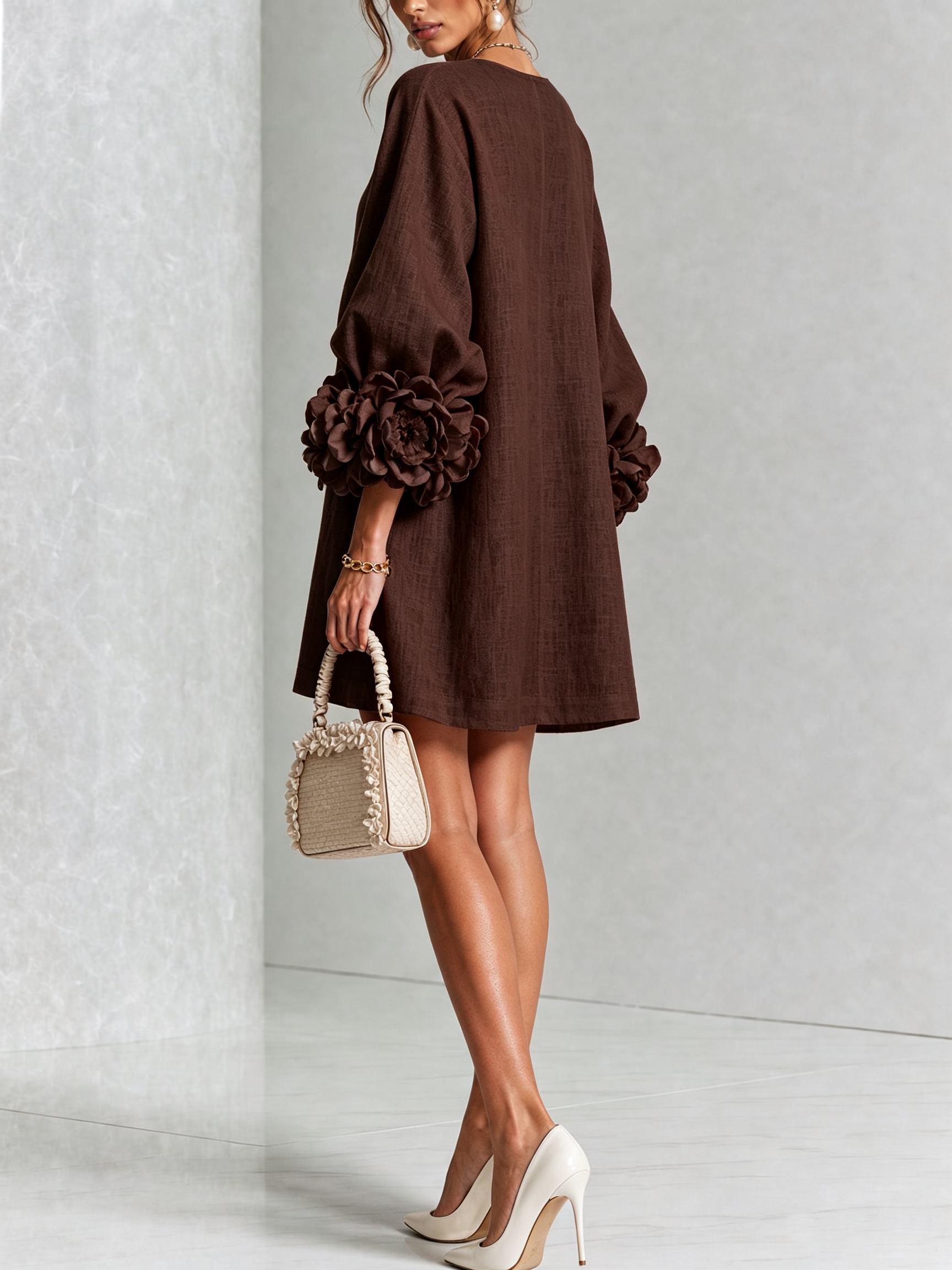 Effortless elegance with a sculptural shift dress